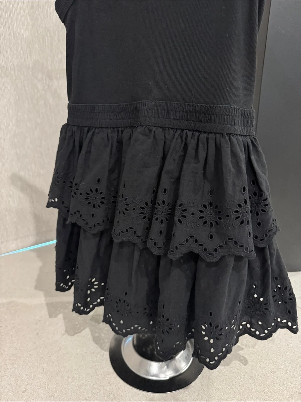 GAP KIDS Black Sleeveless Eyelet Tiered Dress Medium